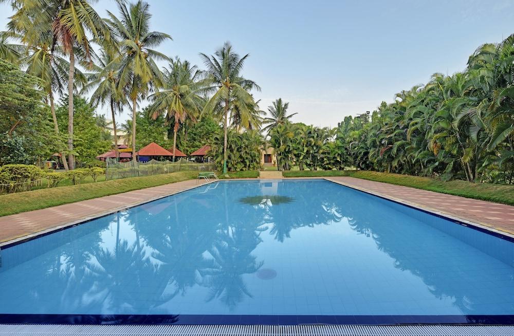 सहारा Royal Orchid & Convention Centre, Yelahanka 4*