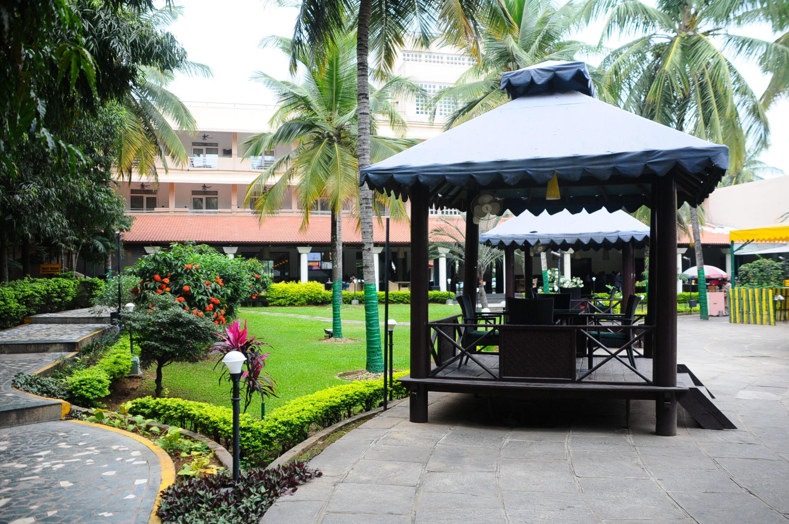 Royal Orchid & Convention Centre, Yelahanka सहारा 4*